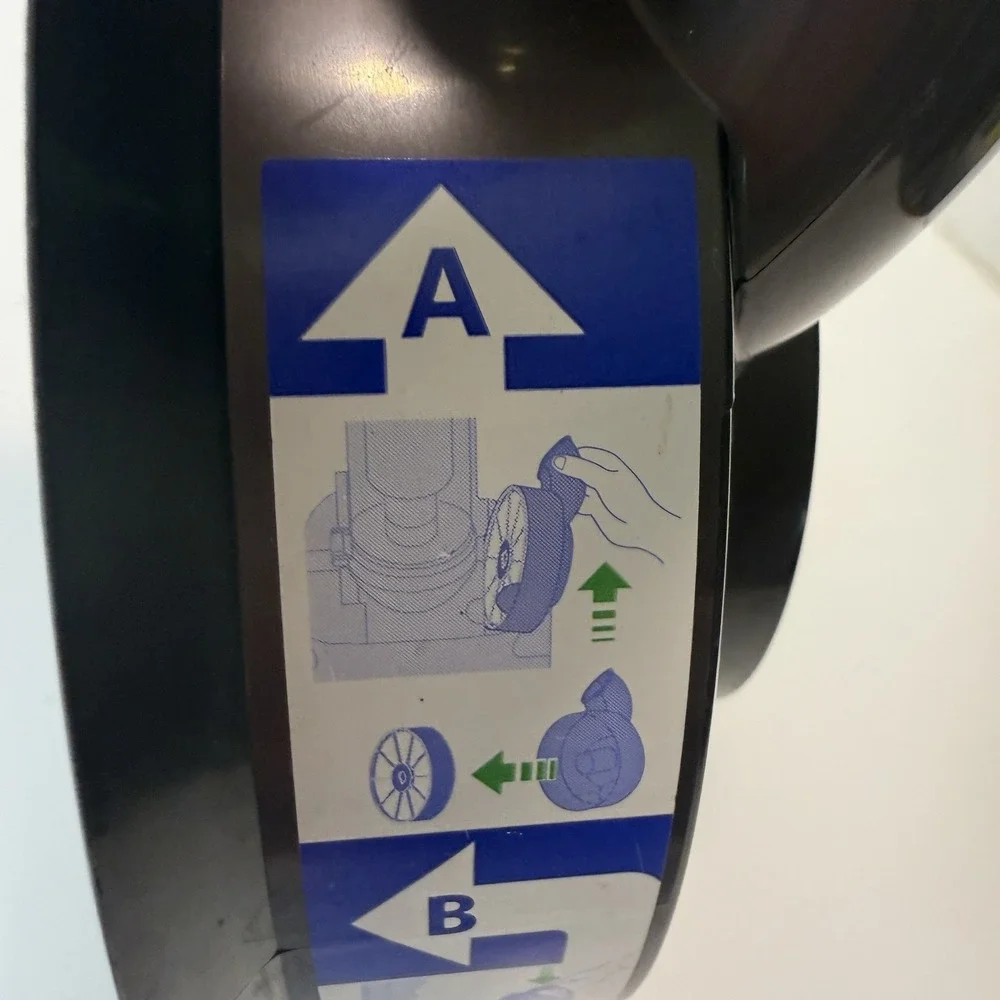 Dyson dc33 vacuum